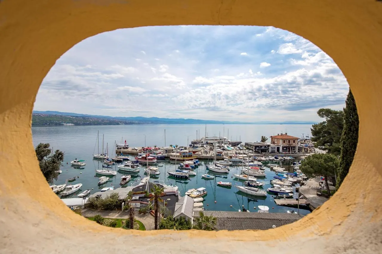 Apartment Rosa Opatija